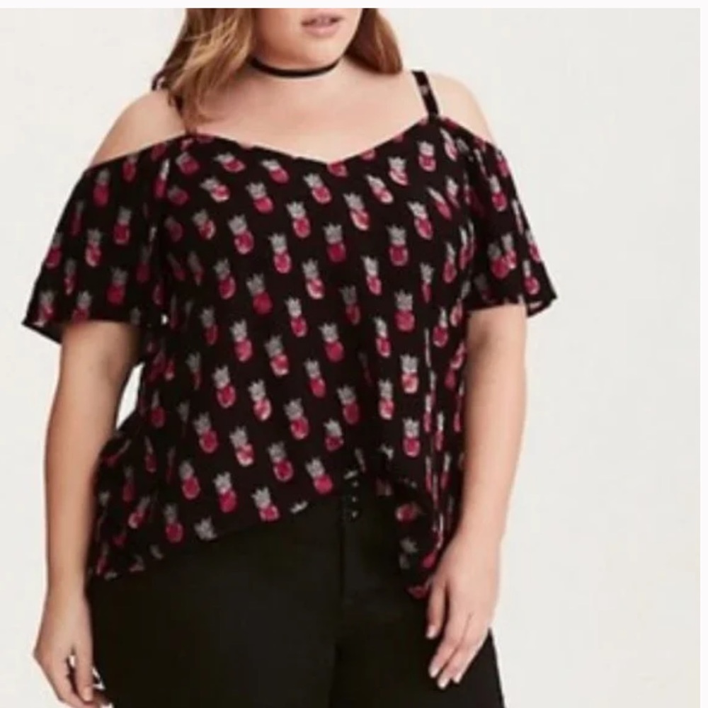 Torrid pink on black pineapple print cold shoulder tank Size 2X